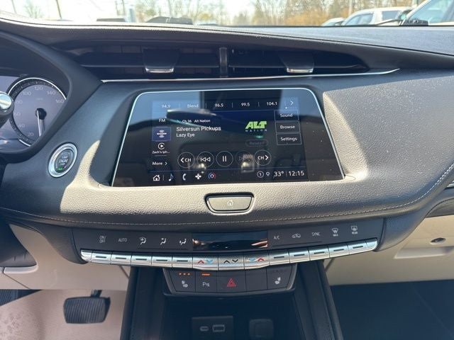 2023 Cadillac XT4 Luxury