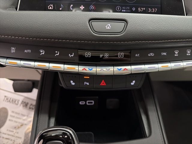 2023 Cadillac XT4 Luxury