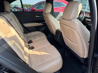 2024 Cadillac XT4 Luxury
