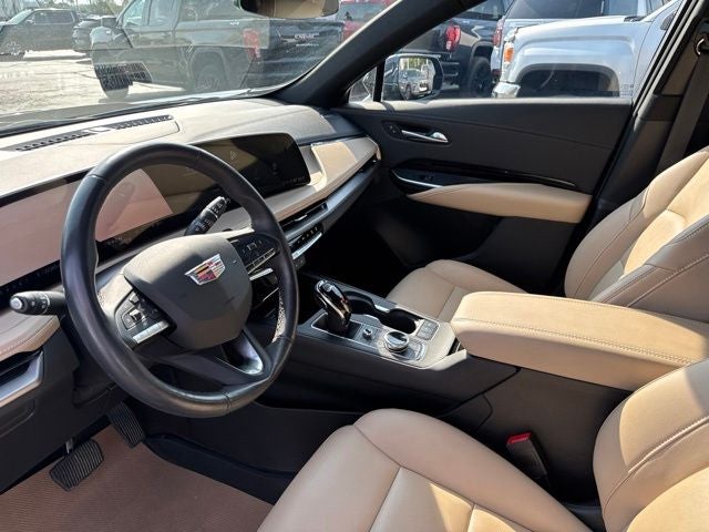 2024 Cadillac XT4 Luxury