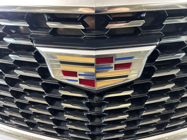 2023 Cadillac XT5 Luxury