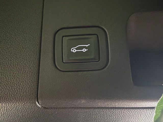 2017 Cadillac XT5 Base