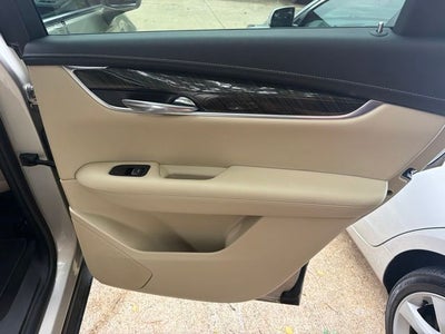 2017 Cadillac XT5 Base
