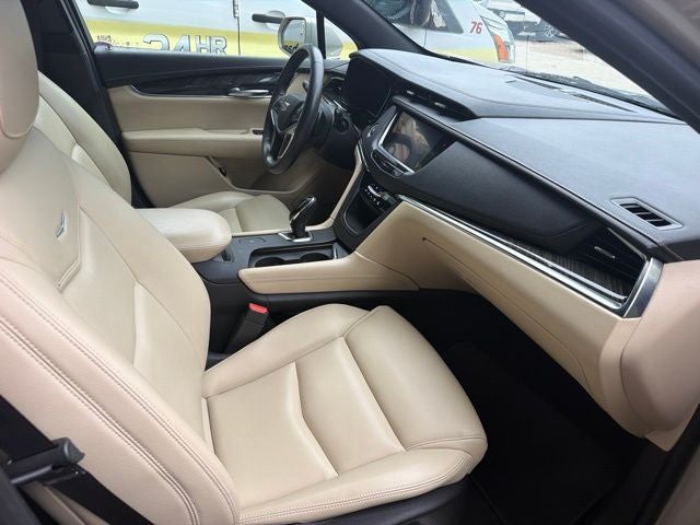 2017 Cadillac XT5 Base