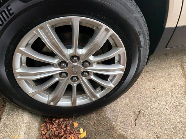 2017 Cadillac XT5 Base