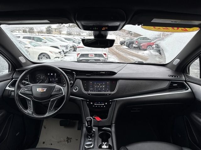 2023 Cadillac XT5 Premium Luxury