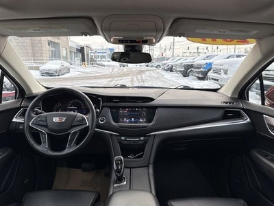 2017 Cadillac XT5 Luxury