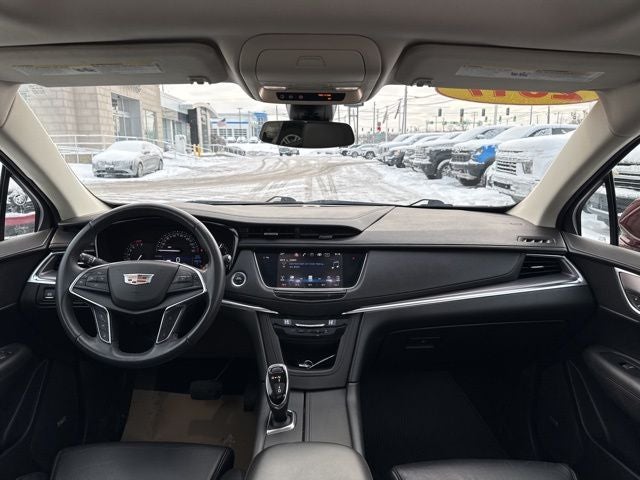 2017 Cadillac XT5 Luxury