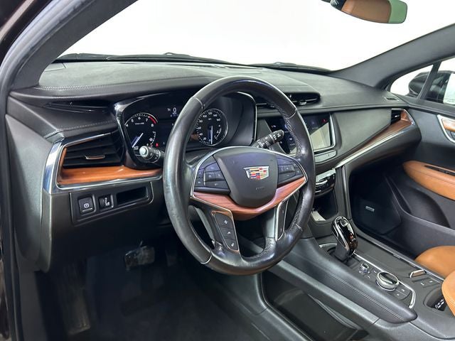 2021 Cadillac XT5 Premium Luxury