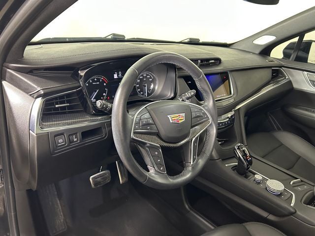 2023 Cadillac XT5 Sport