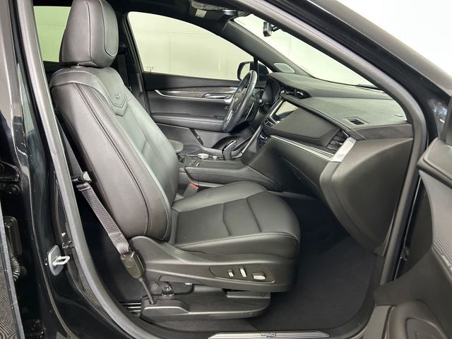 2023 Cadillac XT5 Sport