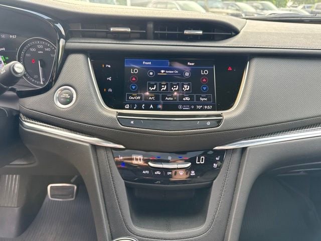 2024 Cadillac XT5 Sport
