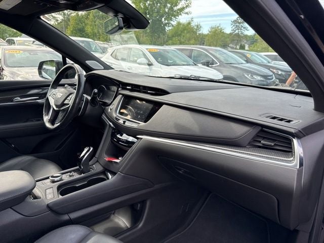 2023 Cadillac XT5 Sport