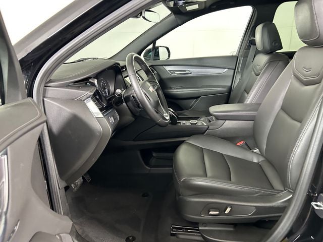 2023 Cadillac XT6 Luxury