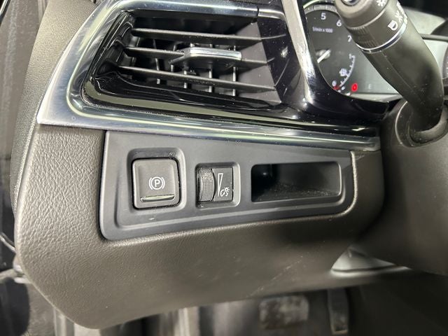 2023 Cadillac XT6 Luxury