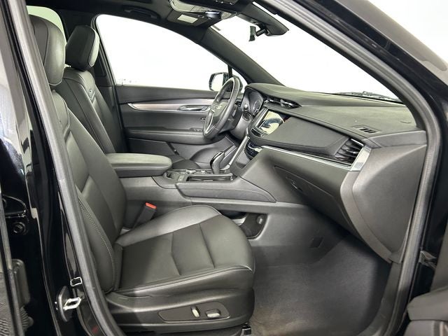 2023 Cadillac XT6 Luxury
