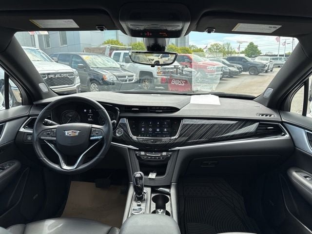 2024 Cadillac XT6 Premium Luxury