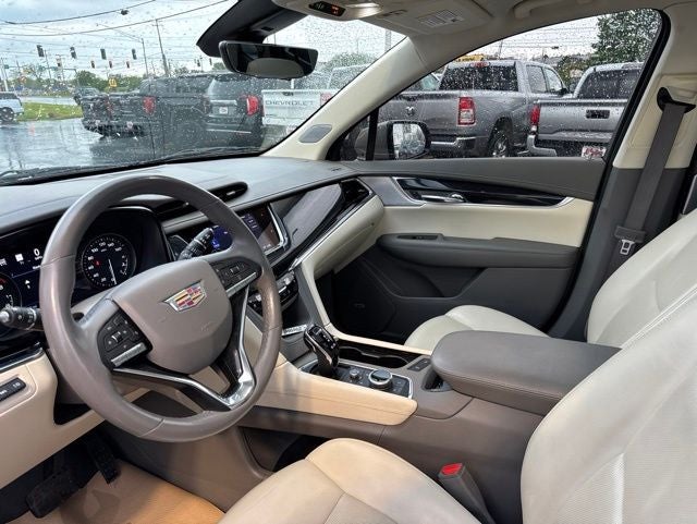 2023 Cadillac XT6 Premium Luxury