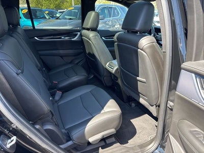 2023 Cadillac XT6 Premium Luxury