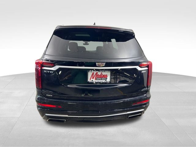 2022 Cadillac XT6 Premium Luxury