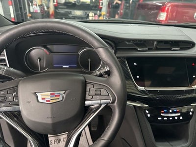 2023 Cadillac XT6 Premium Luxury