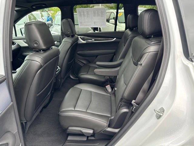 2025 Cadillac XT6 Sport