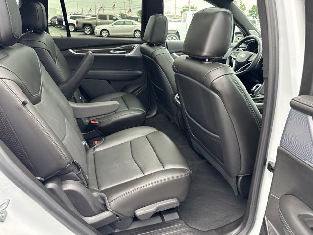 2025 Cadillac XT6 Sport