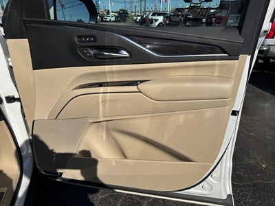 2022 Cadillac Escalade Premium Luxury