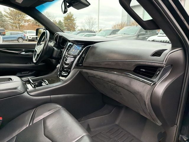 2016 Cadillac Escalade Platinum Edition