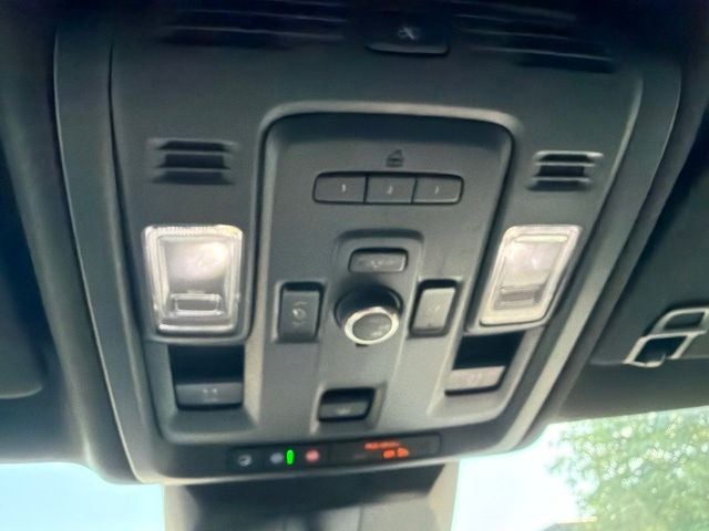 2023 Cadillac Escalade ESV Premium