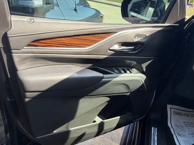 2023 Cadillac Escalade ESV Premium