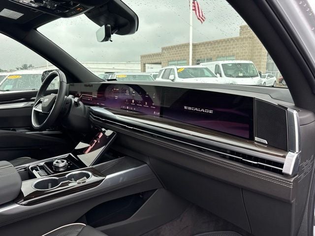 2026 Cadillac Escalade Luxury