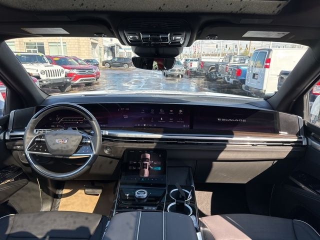 2026 Cadillac Escalade Luxury