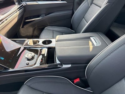 2025 Cadillac Escalade Sport