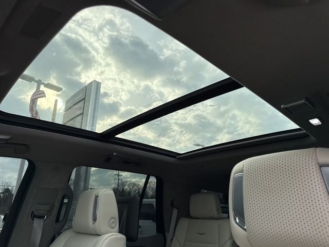 2025 Cadillac Escalade Sport Platinum