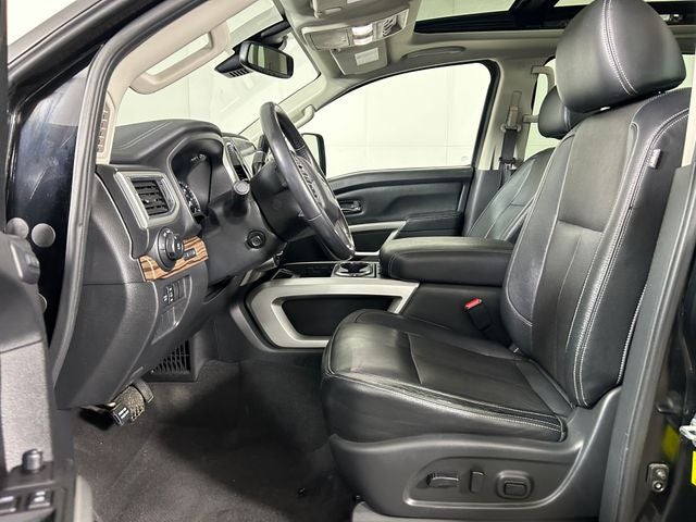 2021 Nissan Titan SL