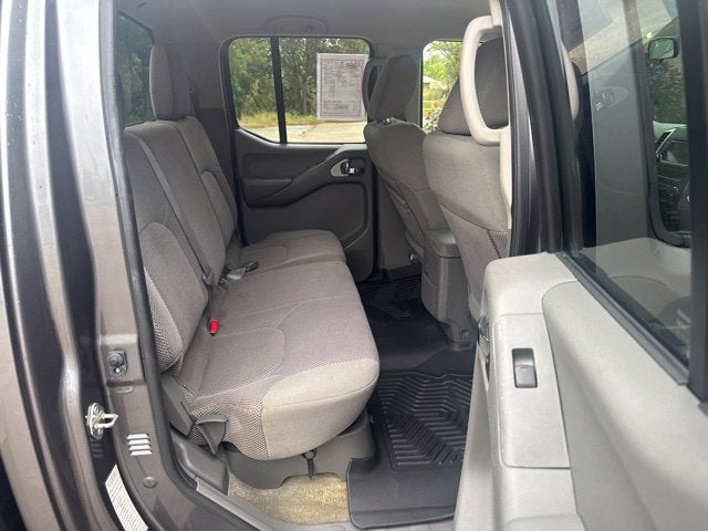 2017 Nissan Frontier SV