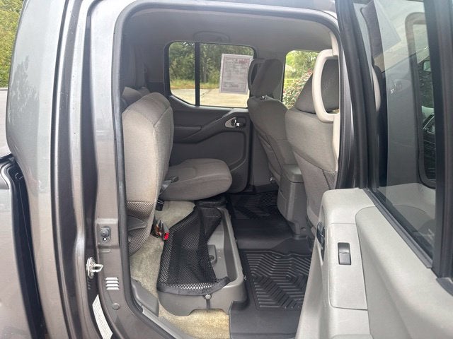 2017 Nissan Frontier SV
