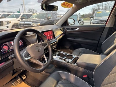 2024 Volkswagen Atlas 2.0T SEL Premium R-Line