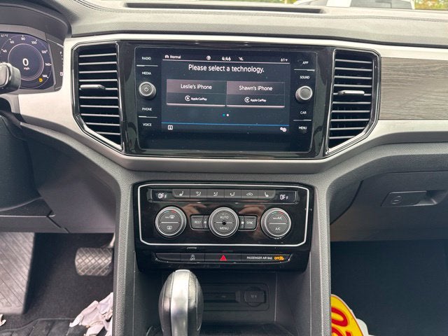 2022 Volkswagen Atlas 3.6L V6 SE w/Technology