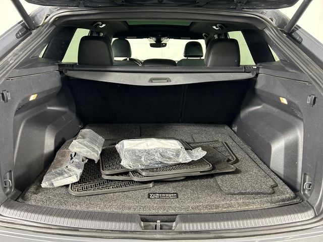 2020 Volkswagen Atlas Cross Sport 3.6L V6 SEL Premium R-Line 4Motion