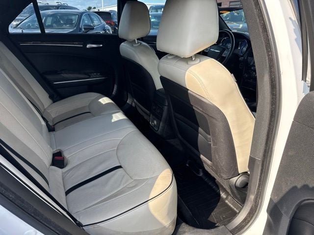 2013 Chrysler 300 Base