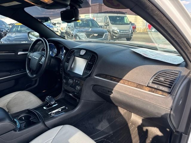 2013 Chrysler 300 Base