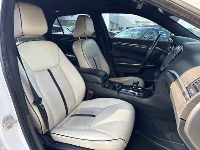 2013 Chrysler 300 Base