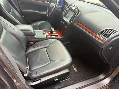 2013 Chrysler 300 Base