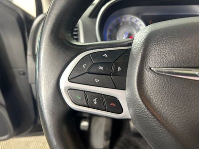 2017 Chrysler 300 Limited