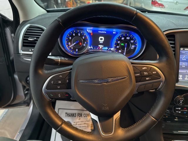 2016 Chrysler 300 Limited