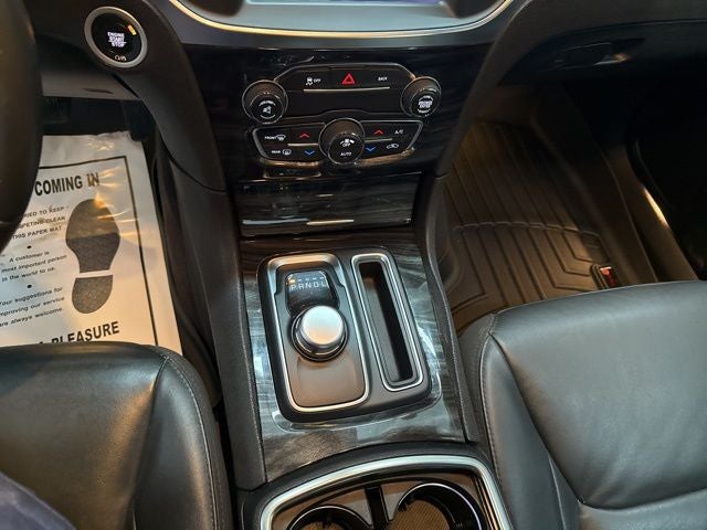 2016 Chrysler 300 Limited