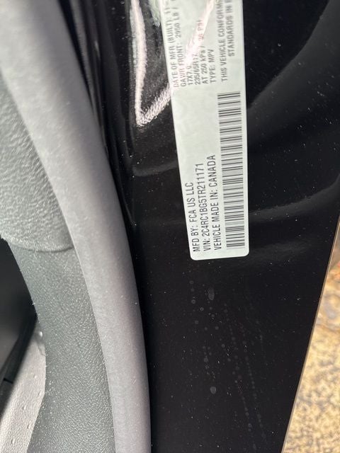 2026 Chrysler Pacifica Select