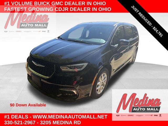 2024 Chrysler Pacifica Touring L
